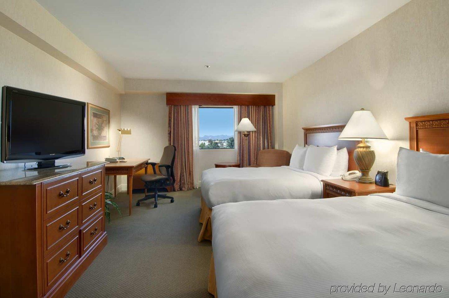 ฮิลตัน ทูซอน อีสต์ Hotel ภายนอก รูปภาพ